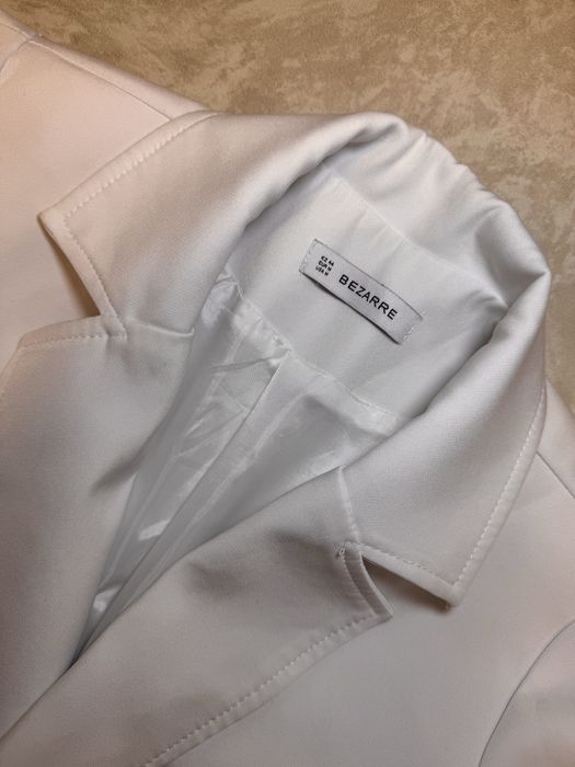 Белое платье пиджак