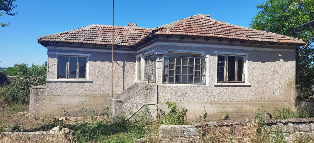 Продава се Къща в Каварна - 71 кв.м за 360 €/кв.м - Снимка #1