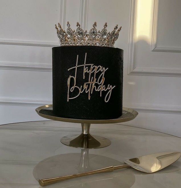 Короны на торт новые