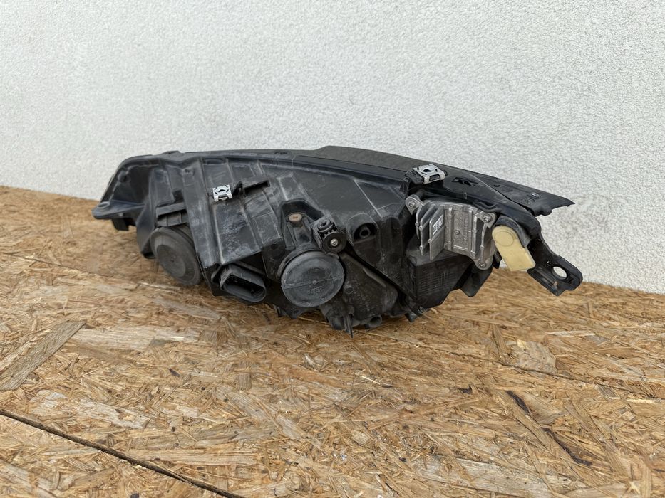 Far dreapta VW Golf8 Golf MK8 Full LED Original Europa