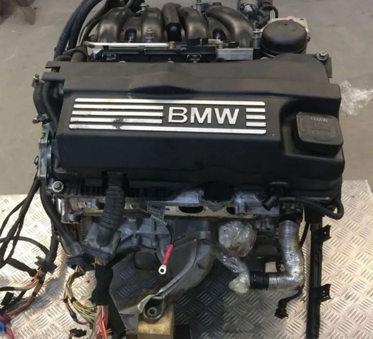 Motor Bmw 2.0i N46B20B Seria 1 3 5 E87 E81 E88 E90 E91 E92 E93 E60 E61