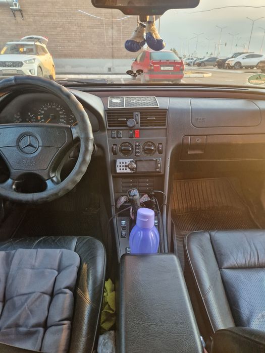 Продам мерс. С202