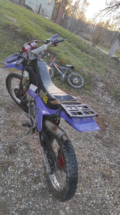 Vând 2 crossuri Aprilia 125 si 90 2 timpi