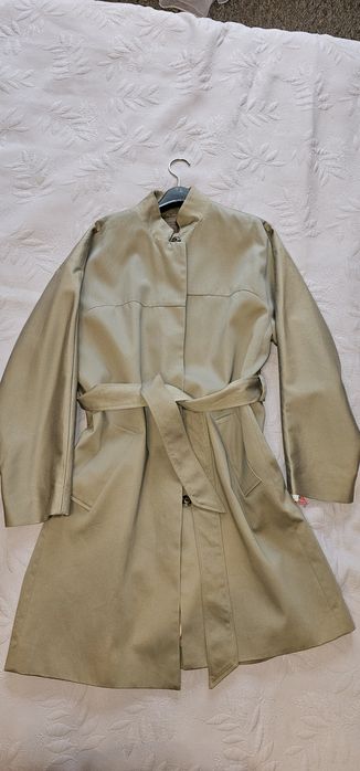 Продам плащ Cortefiel, в отличном состоянии