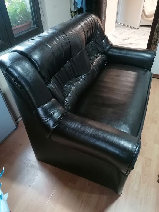 Кожен двоен диван