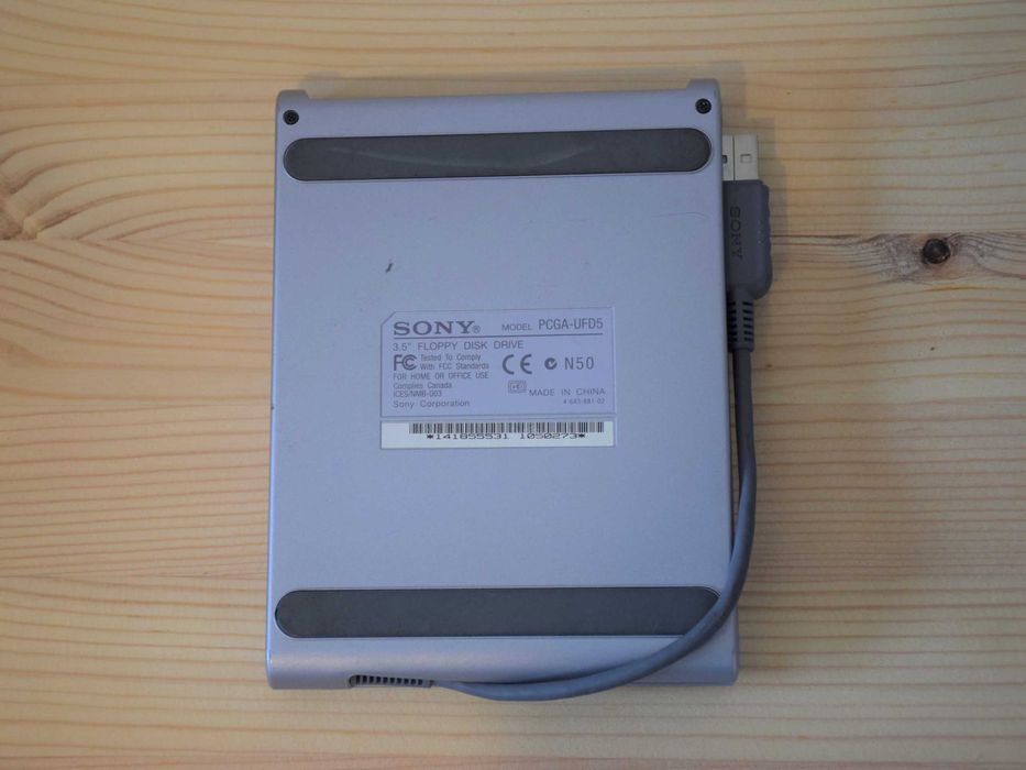 Sony PCGA-UFD5 VAIO USB Floppy Drive