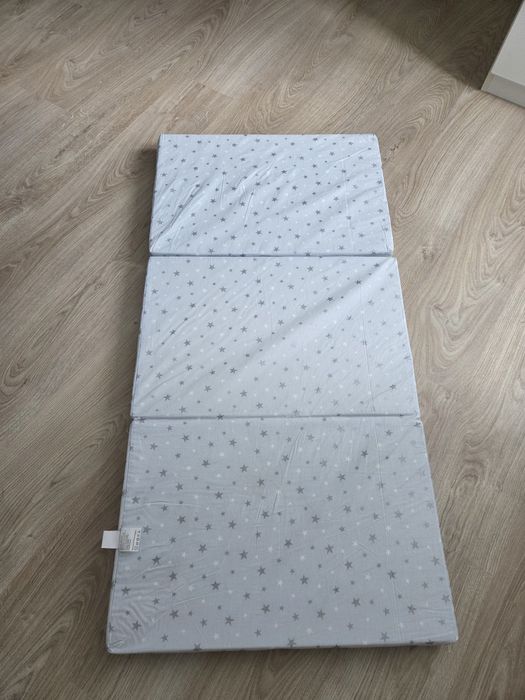 Saltea de voiaj pliabila Mirage Hugzzz husa 100 % bumbac, 120x60x6 cm