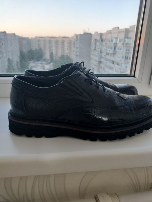 Продам туфли кожаные