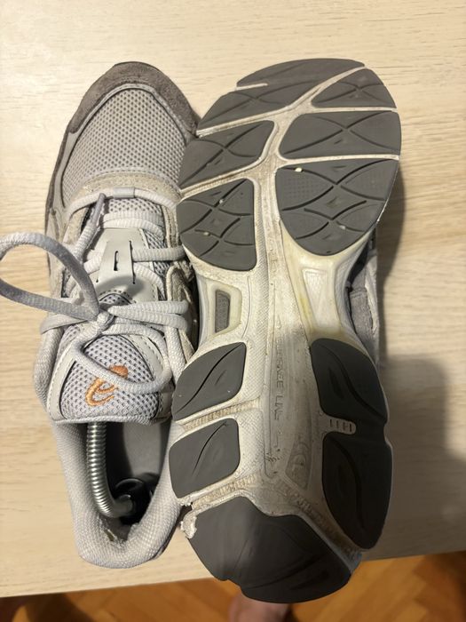 Pantofi sport Asics Gel Nyc, piele naturala, marimea 41.5