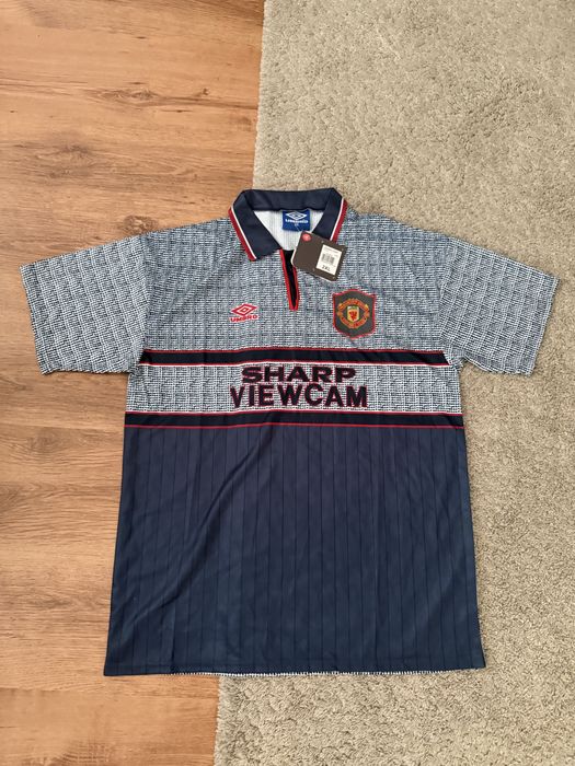 Tricou United retro