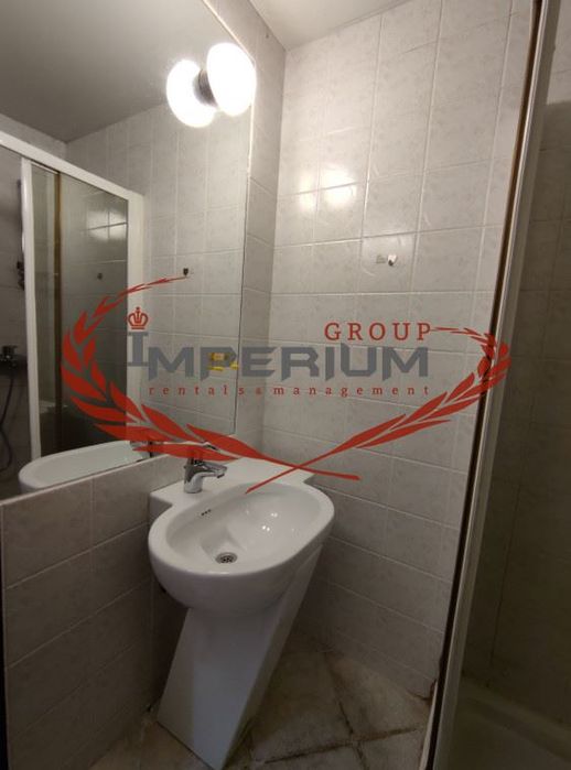 Дава се под наем Двустаен апартамент в Варна, Център - 70 кв.м за 382.5 € - Снимка #9