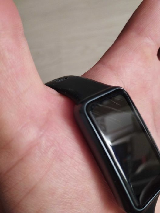 Huawei band 7 запазен