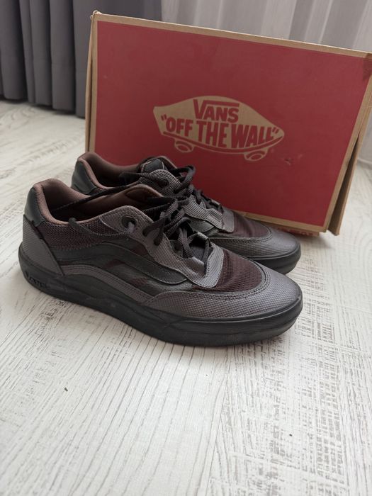 Vans обувки нови с кутия
