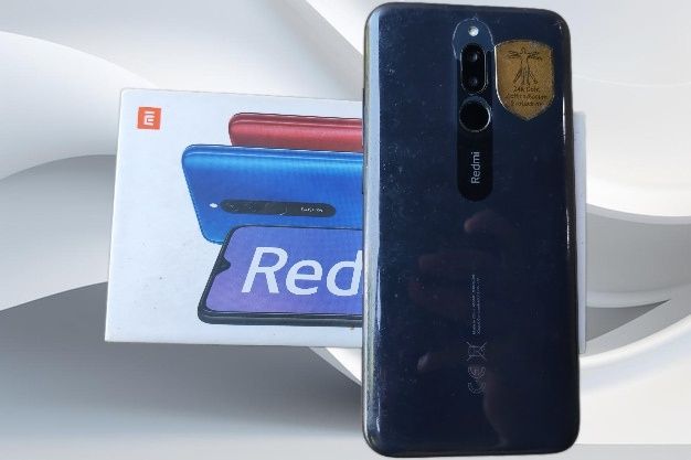 Redmi 8 sotiladi