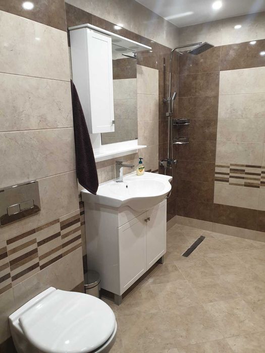 Дава се под наем Тристаен апартамент в София, Витоша - 88 кв.м за 600 € - Снимка #15