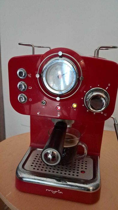 Espressor cafea manual MYRIA 1.25L functional