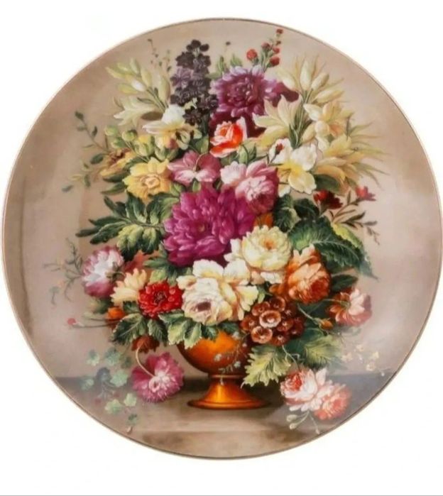 Декоративные тарелки.