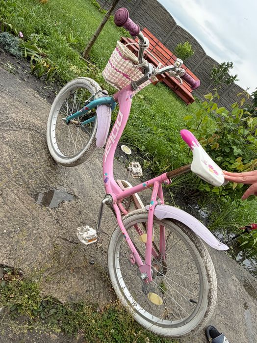Vând bicicletă pentru copii