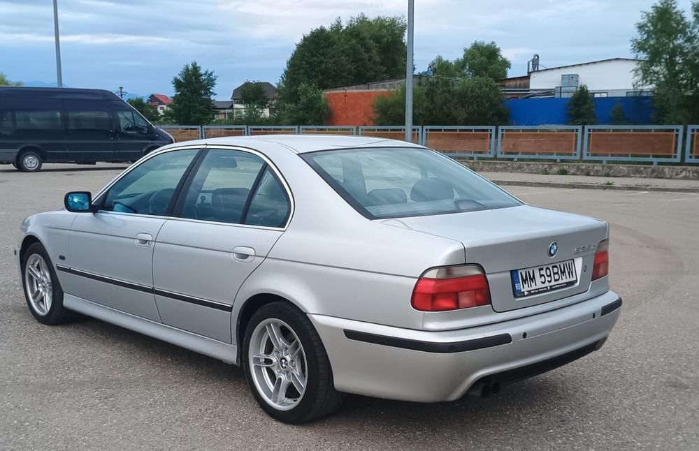 BMW 5 Series 2000 — imagine 3