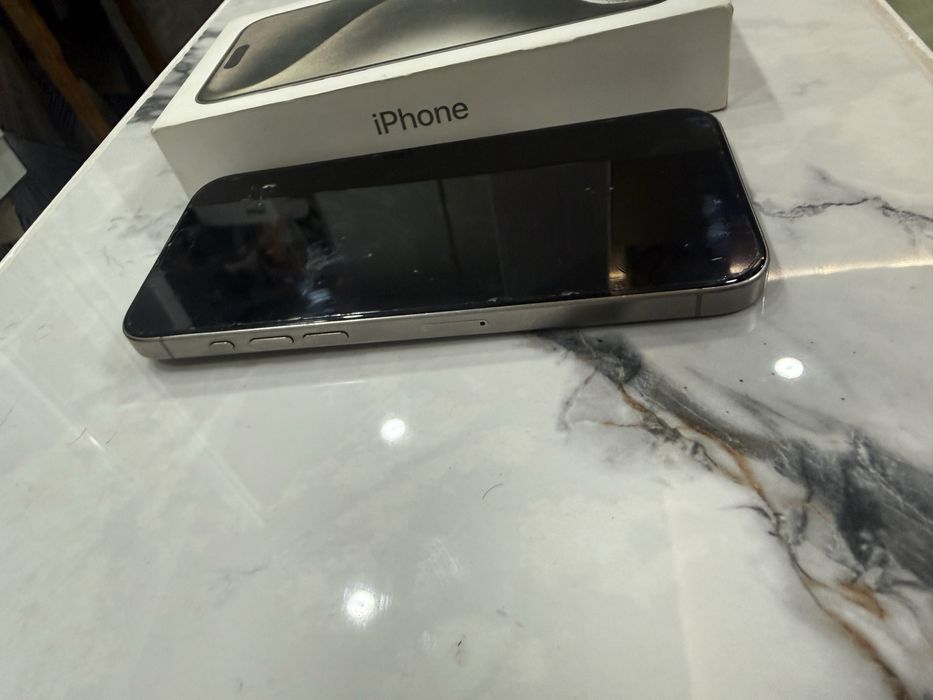 Iphone 15 pro max 256g