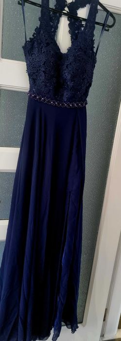 Красива бална рокля