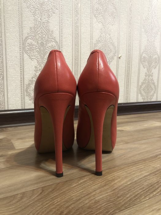 Кожаные туфли