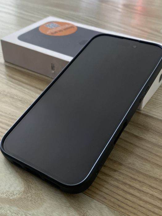 iPhone 16 , Accept Schimburi