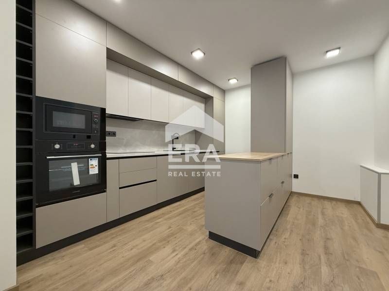 Южен двустаен апартамент завършен "до ключ" на улица „Бузлуджа“