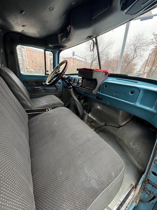 Зил самасвал 4502 сотилади мошина нахаду, ишлаб турган мошина. 1987 йи