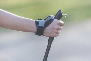 Инструктор по скандинавской ходьбе