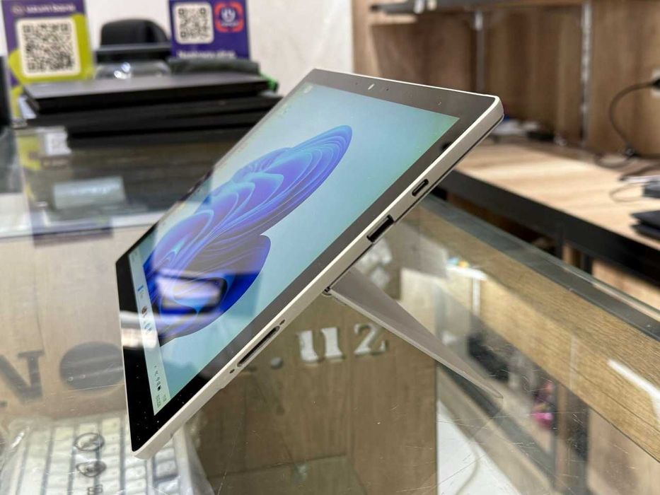 MICROSOFT SURFACE PRO 7 CORE i7-1065G7 Ram 16 ssd 256 Сенсорный
