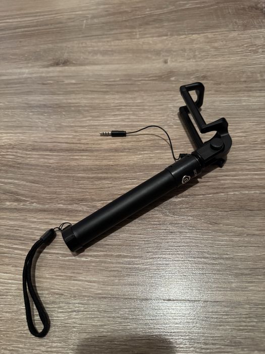 Селфи стик за смартфон