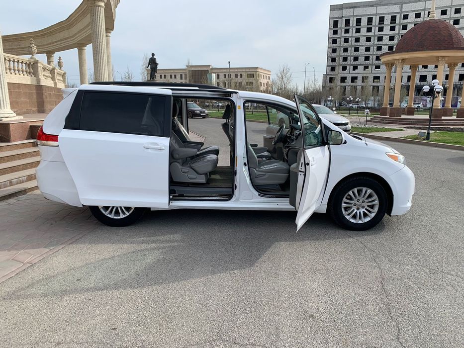 Аренда авто  минивен.