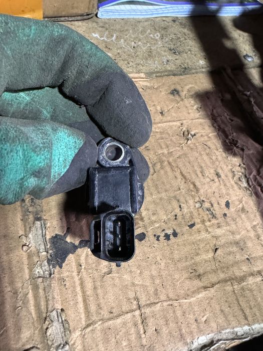 Датчик распредвала Mitsubishi