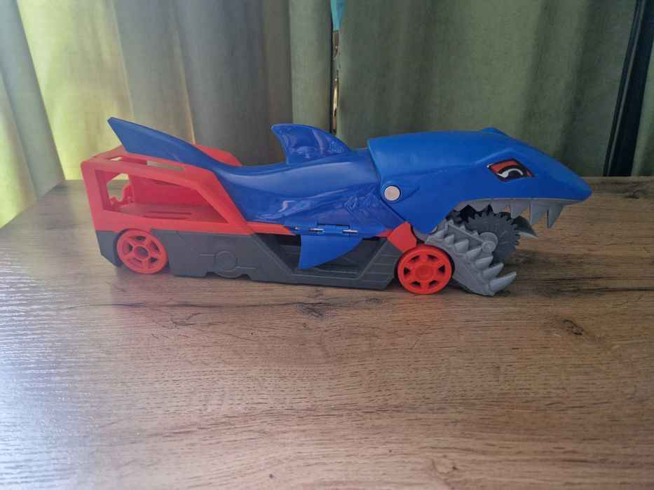 Хот вилс трэки. Hot Wheels.
