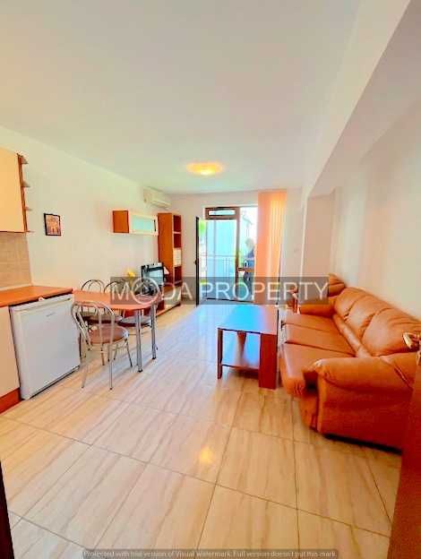 Продава се Тристаен апартамент в Свети Влас - 88 кв.м за 1307 €/кв.м - Снимка #2