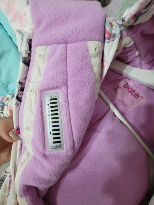 Зимний комбинезон для девочки