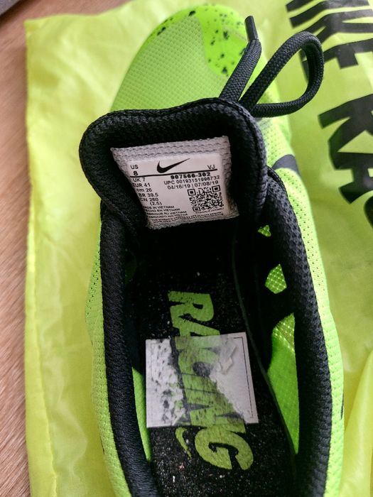 Шпайкове Zoom Rival D 10