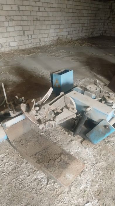 Шиномонтажный станок