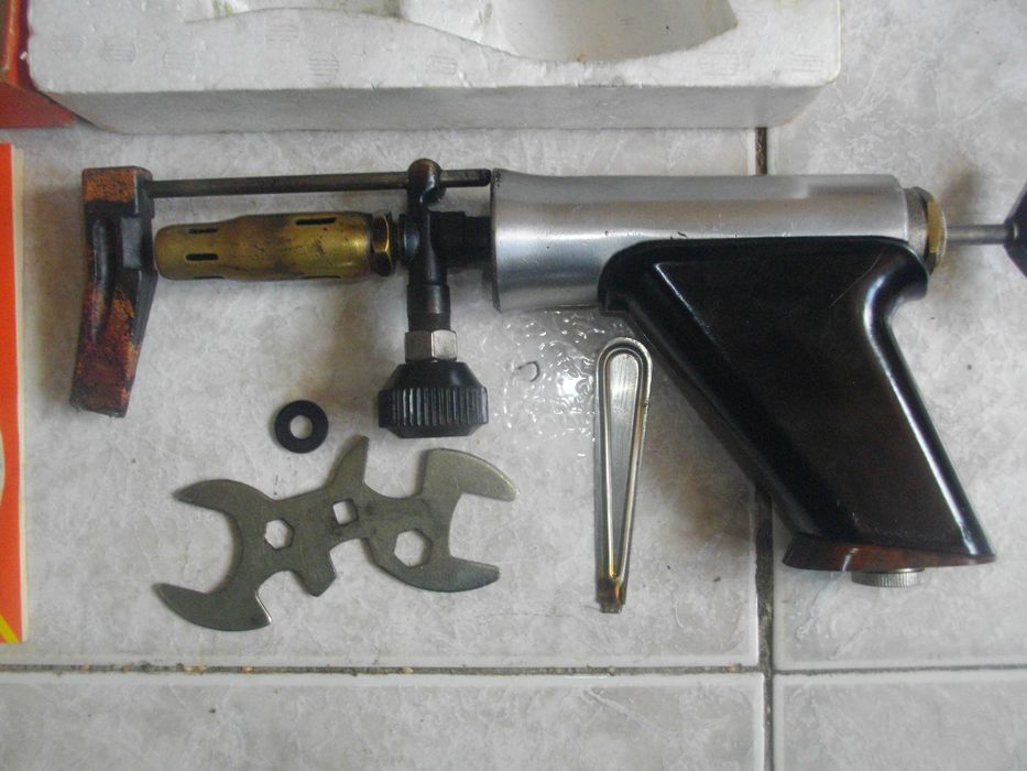 Бензинов нов поялник Горелка 1982г ГДР Немско старо качество BAT 100-1