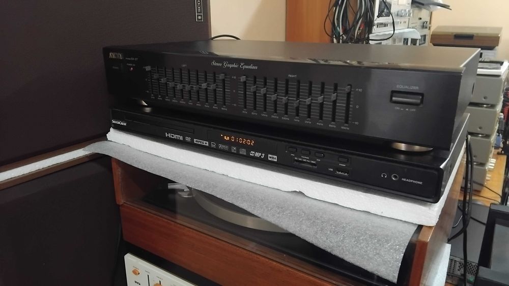 Akai EA-27 еквалайзер