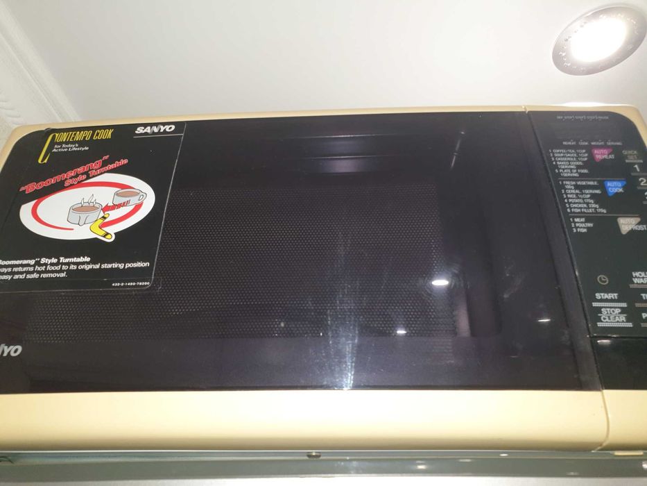 Микроволновка SANYO ЯПОНИЯ