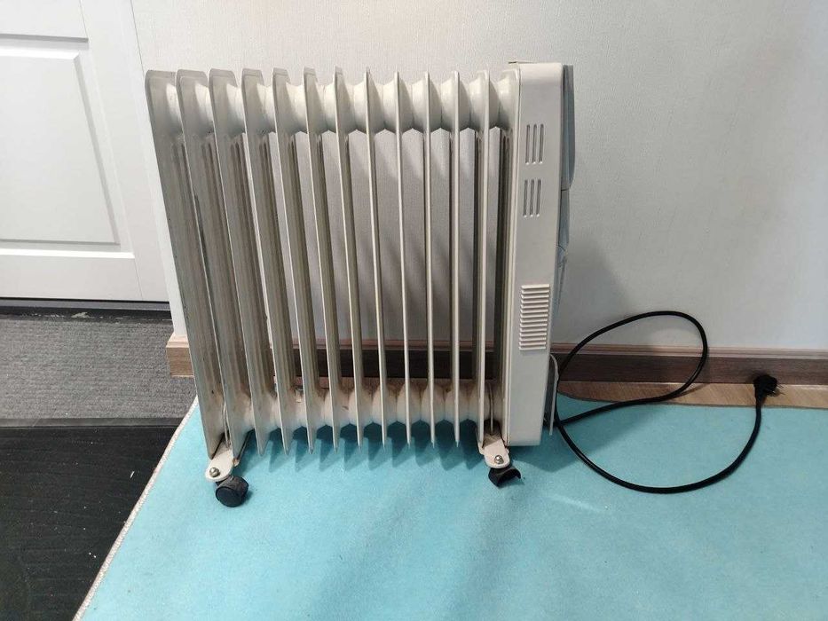 Масляный обогреватель , состояния хорошая , 200 000 сум