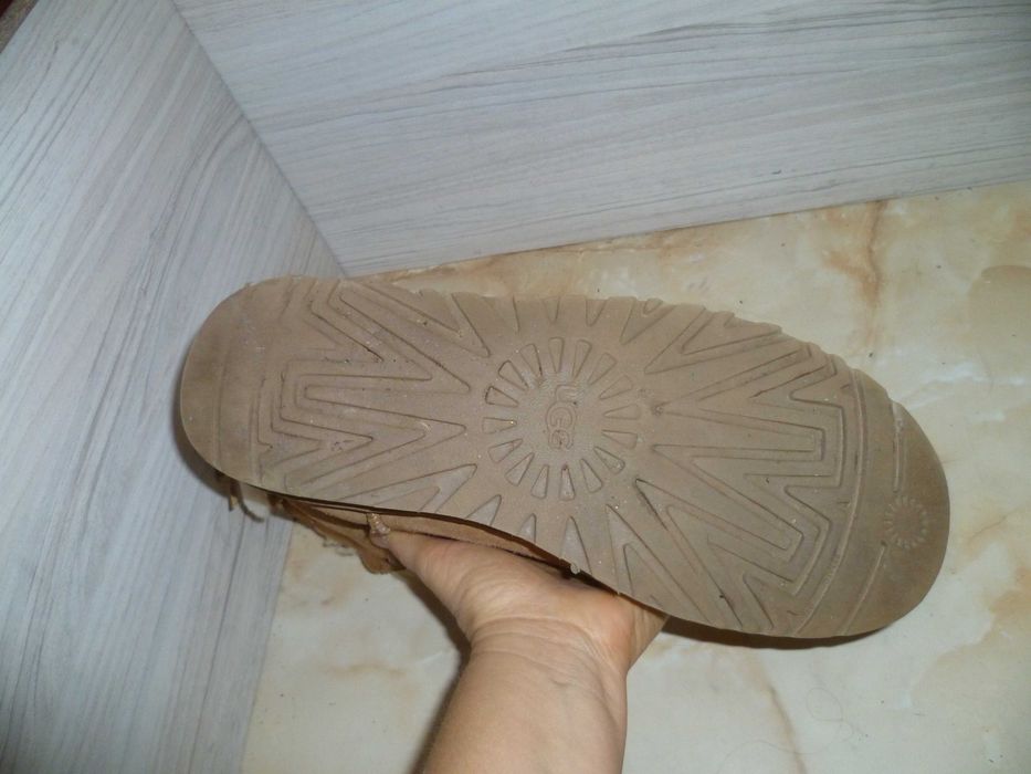 UGG оригинални ботуши №41