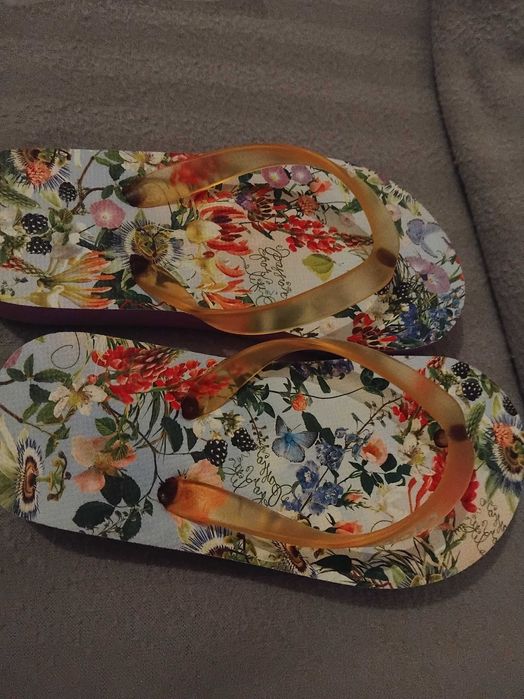 Чехли за басейн или плаж