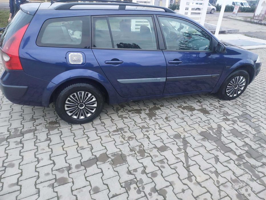 Renault MEGANE 2005
