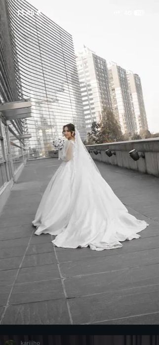 Свадебное платье