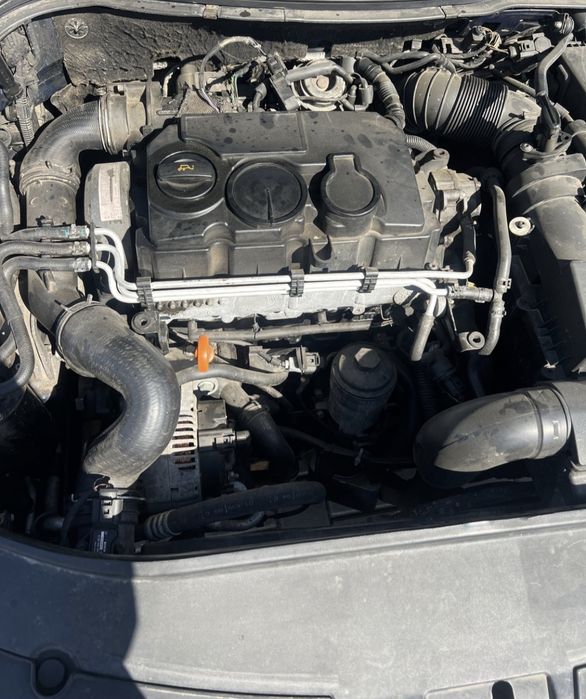 Vând motor Passat B6 BMP
