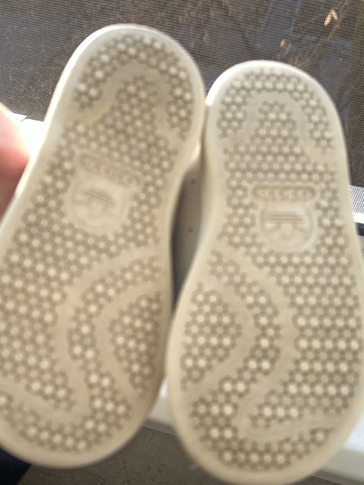 Кроссовки adidas