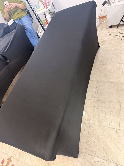 Продаю кушетку, помощник, стулья